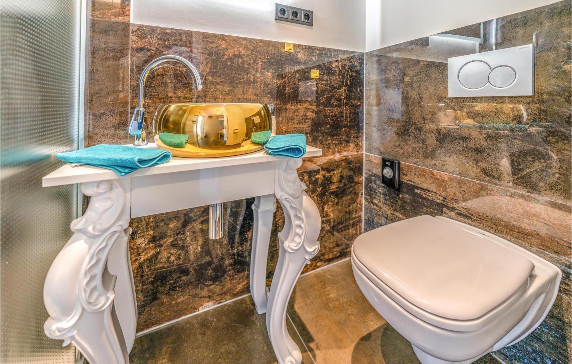 Stunning Apartment In Mettmann With Wifi 외부 사진